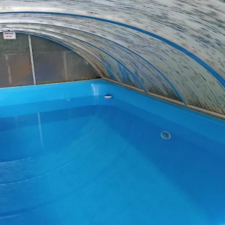 2 Bedroom Lovely In Сasa de vacaciones Badersleben