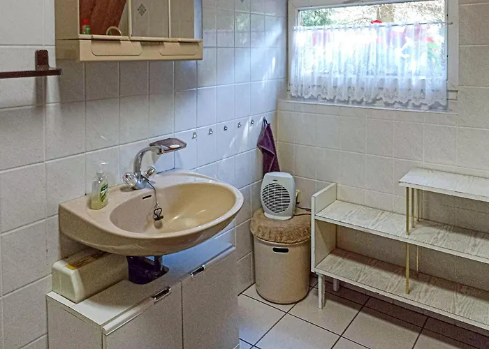 2 Bedroom Lovely In Holiday home *